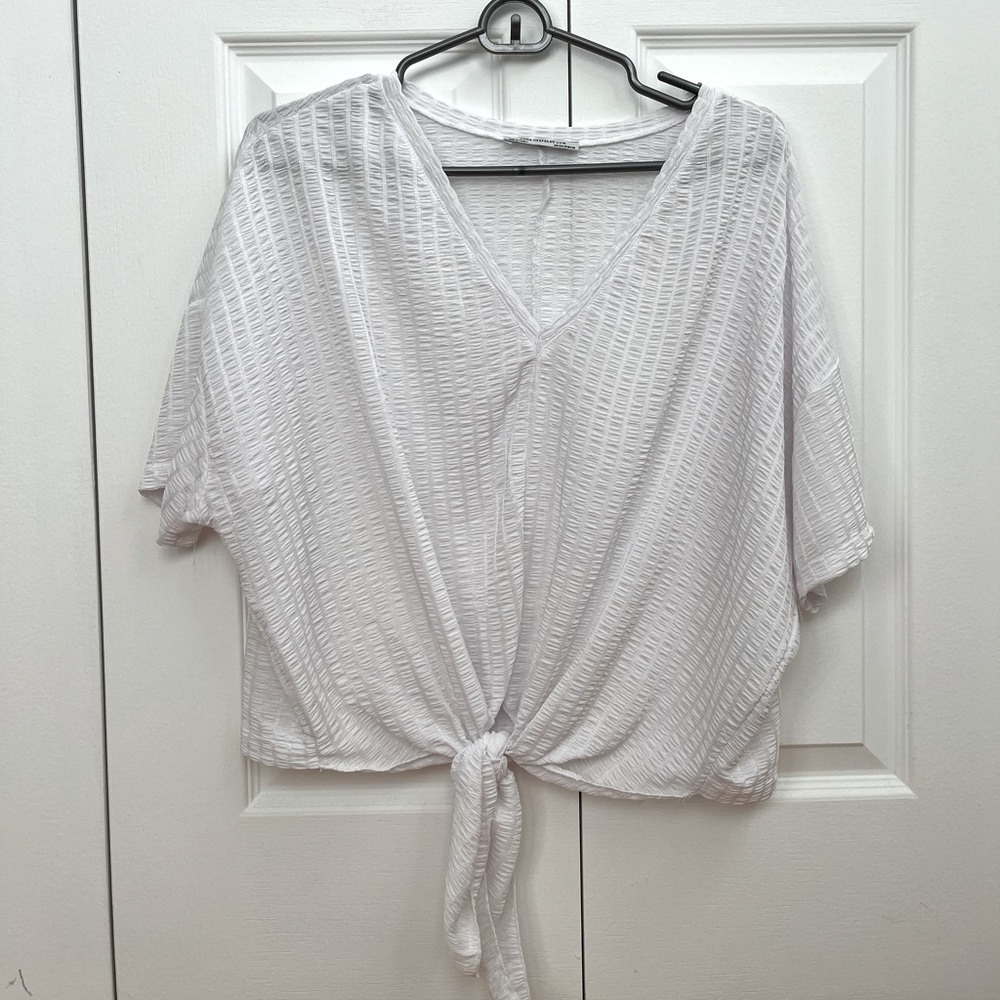 Zara White Cropped Flowy Top with Tie-Knot